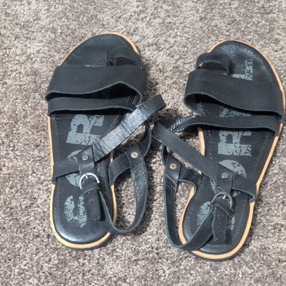 Sorel Leather Sandals